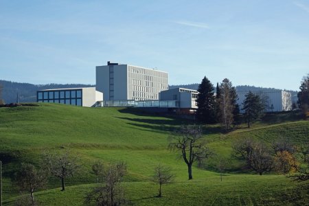 Menzingen, Kanton Zug, Schweiz. Kantonsschule KSZ mitten in der Moraenenlandschaft von Linth- und Reussgletscher