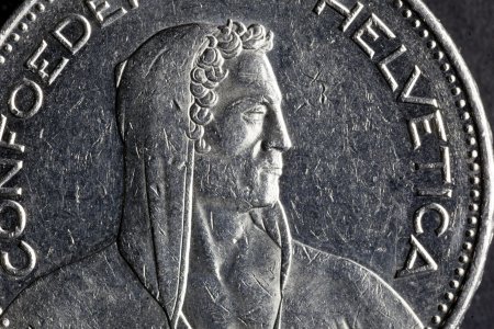 A Swiss coin, worth five Swiss franks, pictured on June 12,2012. (KEYSTONE/Gaetan Bally)

Eine Fuenf-Franken Muenze, aufgenommen am 12. Juni 2012. (KEYSTONE/Gaetan Bally)