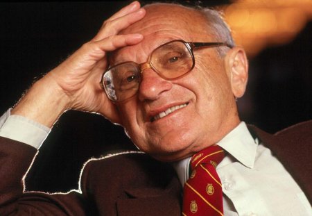 Economist and Conservative monetary expert Milton Friedman in an undated picture. Friedman was awarded the Nobel Prize in 1976 and wrote 'Free to Choose' in 1980. He was born on the 31st July 1912 in Brooklyn, New York. (KEYSTONE/CAMERA PRESS/Chuck Nacke) === , , NO INTERNET ===
