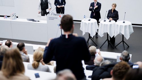 Wp 15317 Podiumsdiskussion1